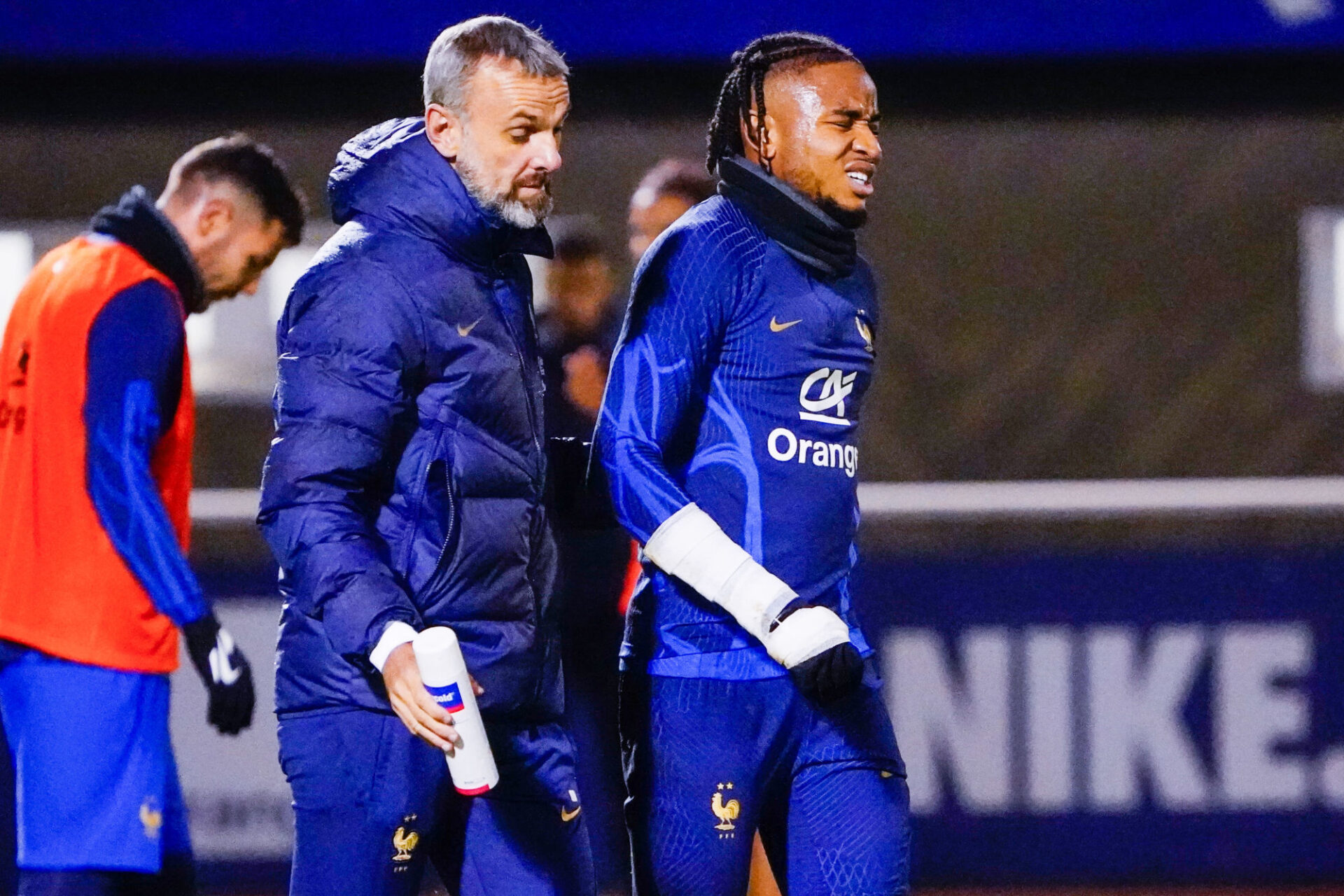 Christopher Nkunku pourrait &ecirc;tre absent plus longtemps que pr&eacute;vu. (Icon Sport)