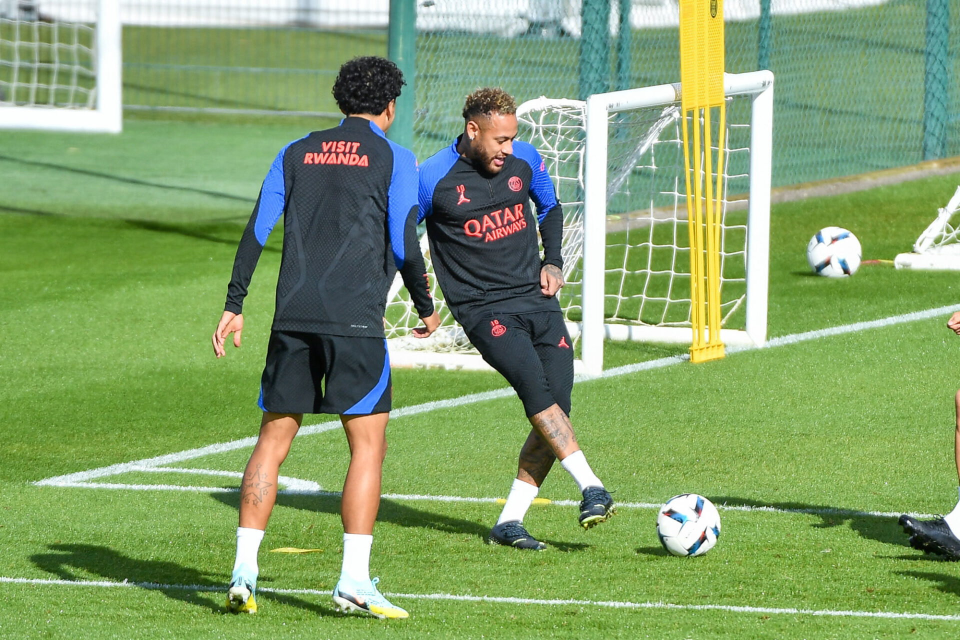 Apr&egrave;s une Coupe du monde loup&eacute;e par le Br&eacute;sil, Neymar et Marquinhos font leur retour &agrave; l'entra&icirc;nement du PSG (Icon Sport)