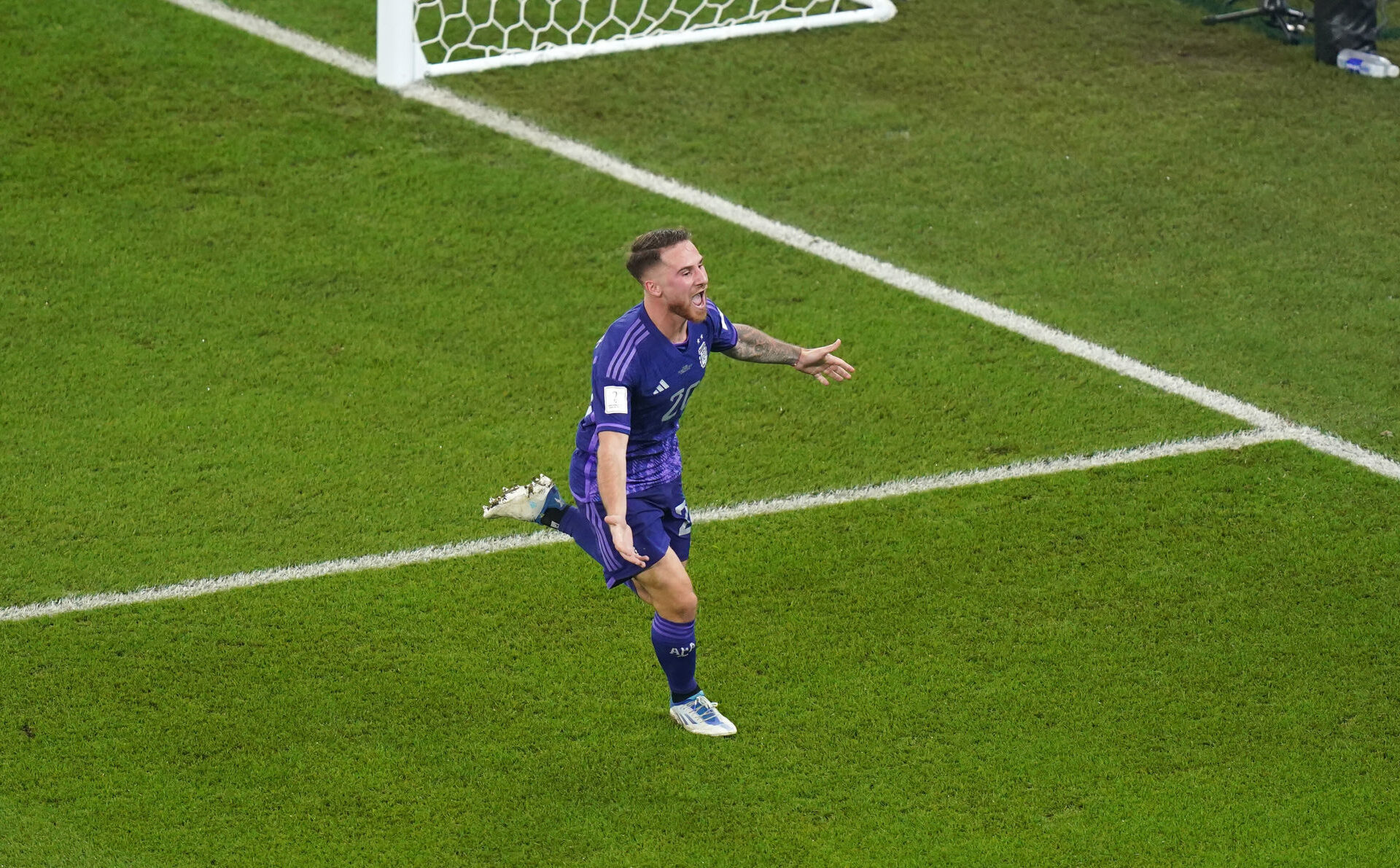 Alexis Mac Allister c&eacute;l&eacute;brant un but avec Brighton. (Icon Sport)