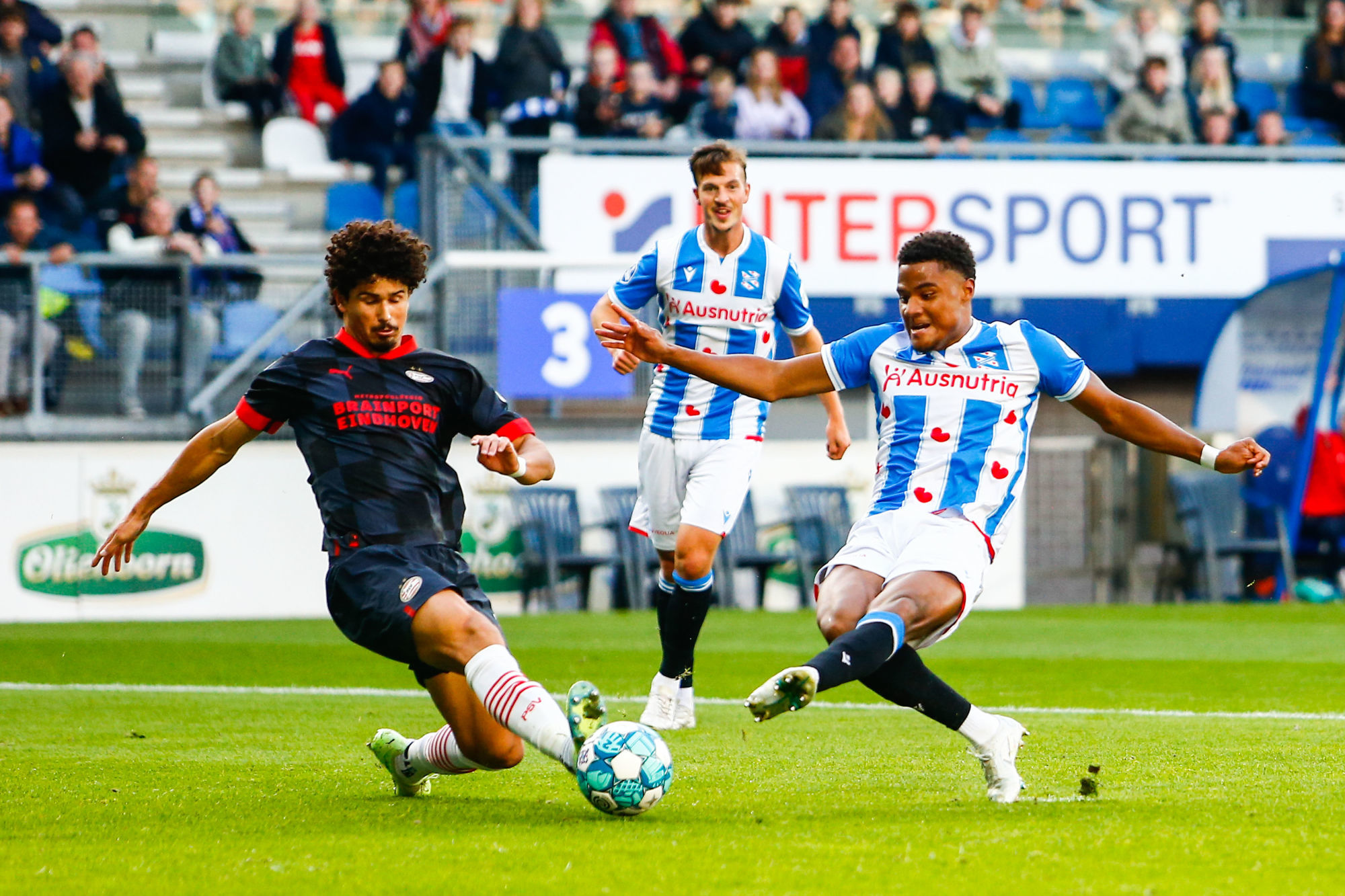 Amin Sarr a rejoint l'OL jusqu'en 2027 (Icon Sport) Amin Sarr a rejoint l'OL jusqu'en 2027 (Icon Sport)