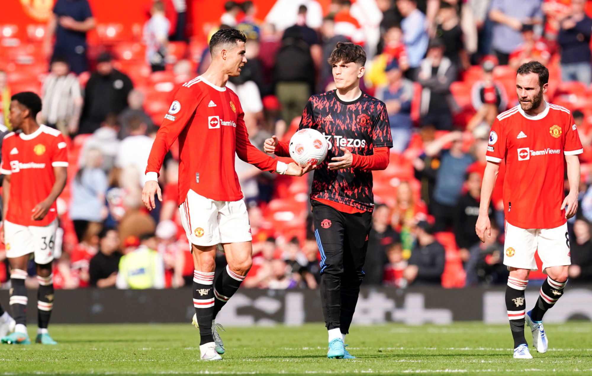 Alejandro Garnacho a pu passer quelques mois avec son idole Cristiano Ronaldo (Icon Sport)