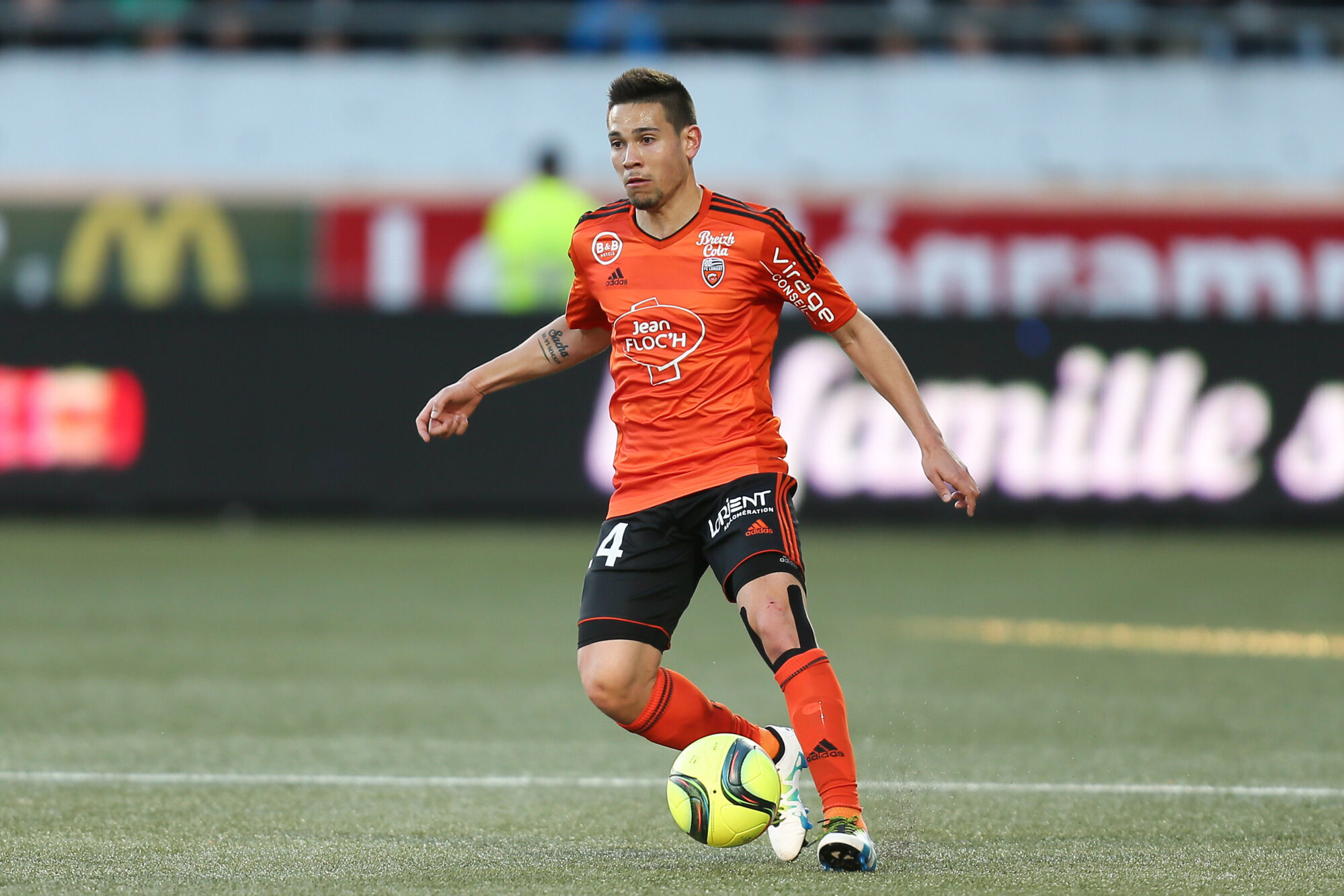 Rapha&euml;l Guerreiro sous les couleurs de Lorient. (Icon Sport)