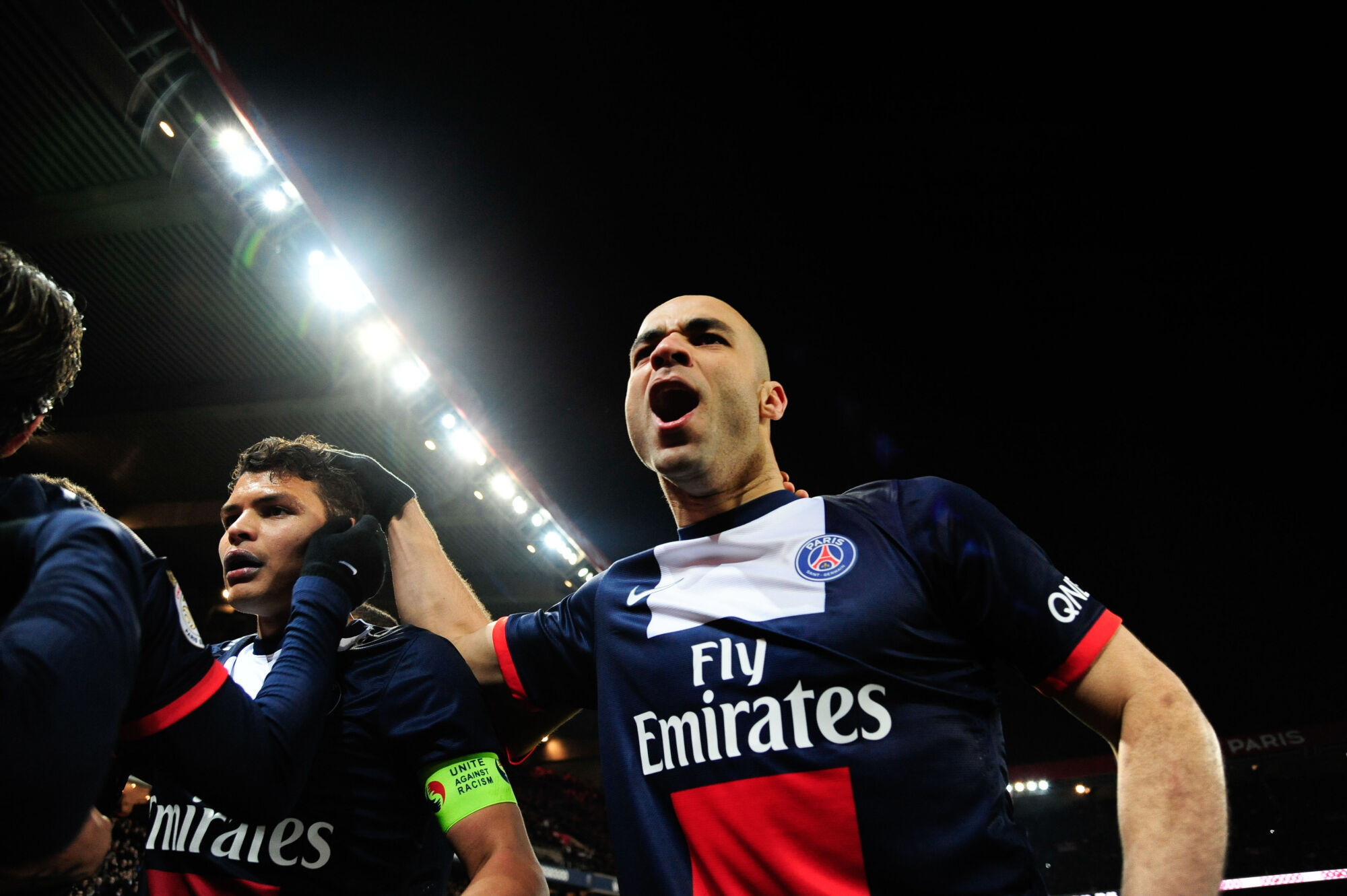 Alex, ici avec Thiago Silva, sous le maillot du PSG. (Icon Sport)