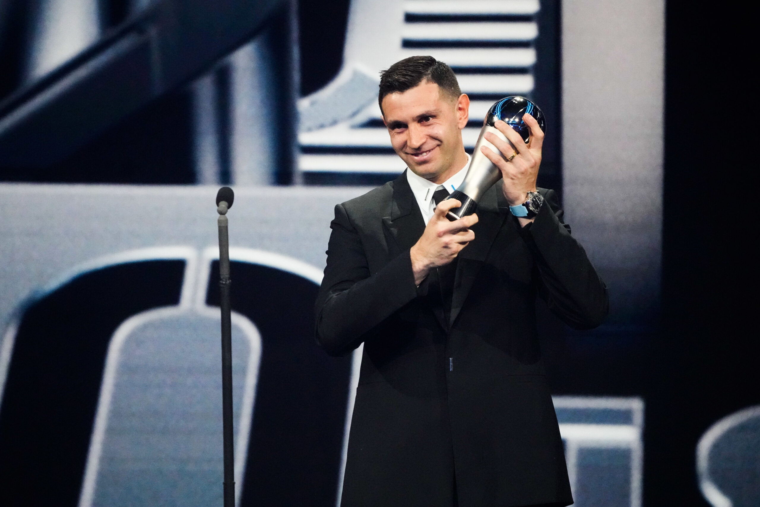 Emiliano Martinez &eacute;lu meilleur gardien de l'ann&eacute;e FIFA The Best (Icon Sport)