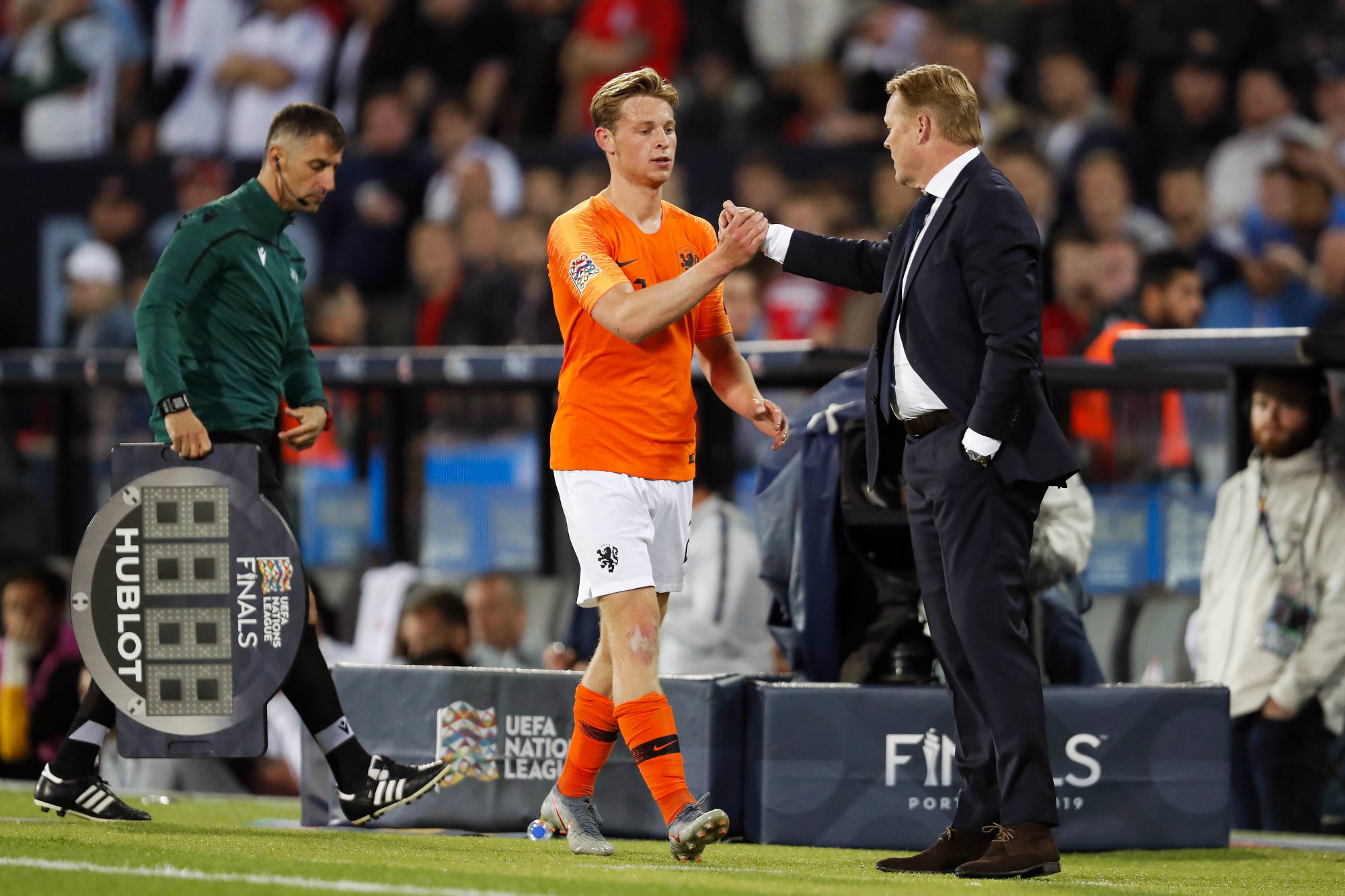 Ronald Koeman comptait d&eacute;j&agrave; sur Frenkie de Jong lors de son premier passage &agrave; la t&ecirc;te des Pays-Bas. (Icon Sport)