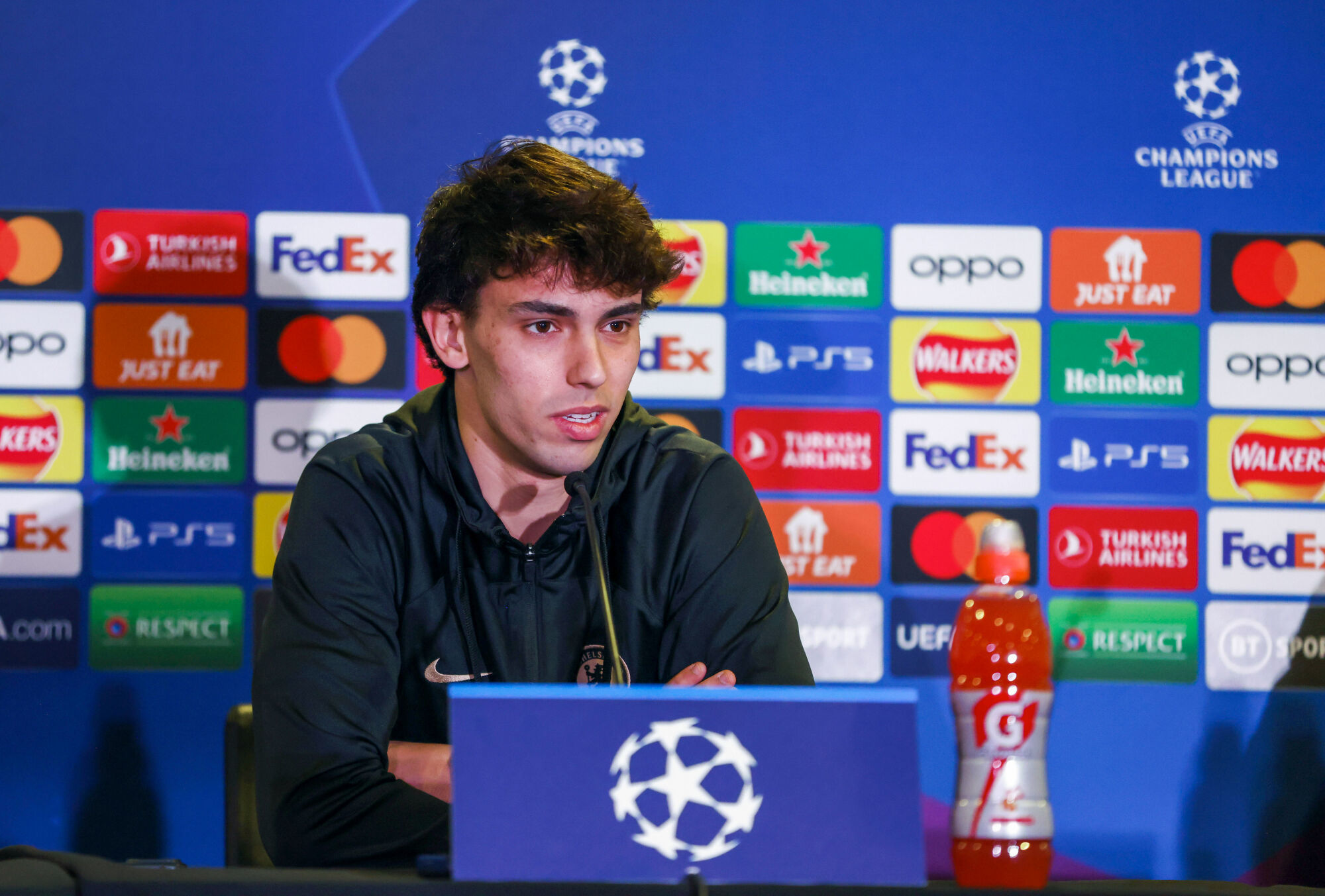 Jo&atilde;o F&eacute;lix en conf&eacute;rence de presse d'avant-match de Ligue des Champions. (IconSport)