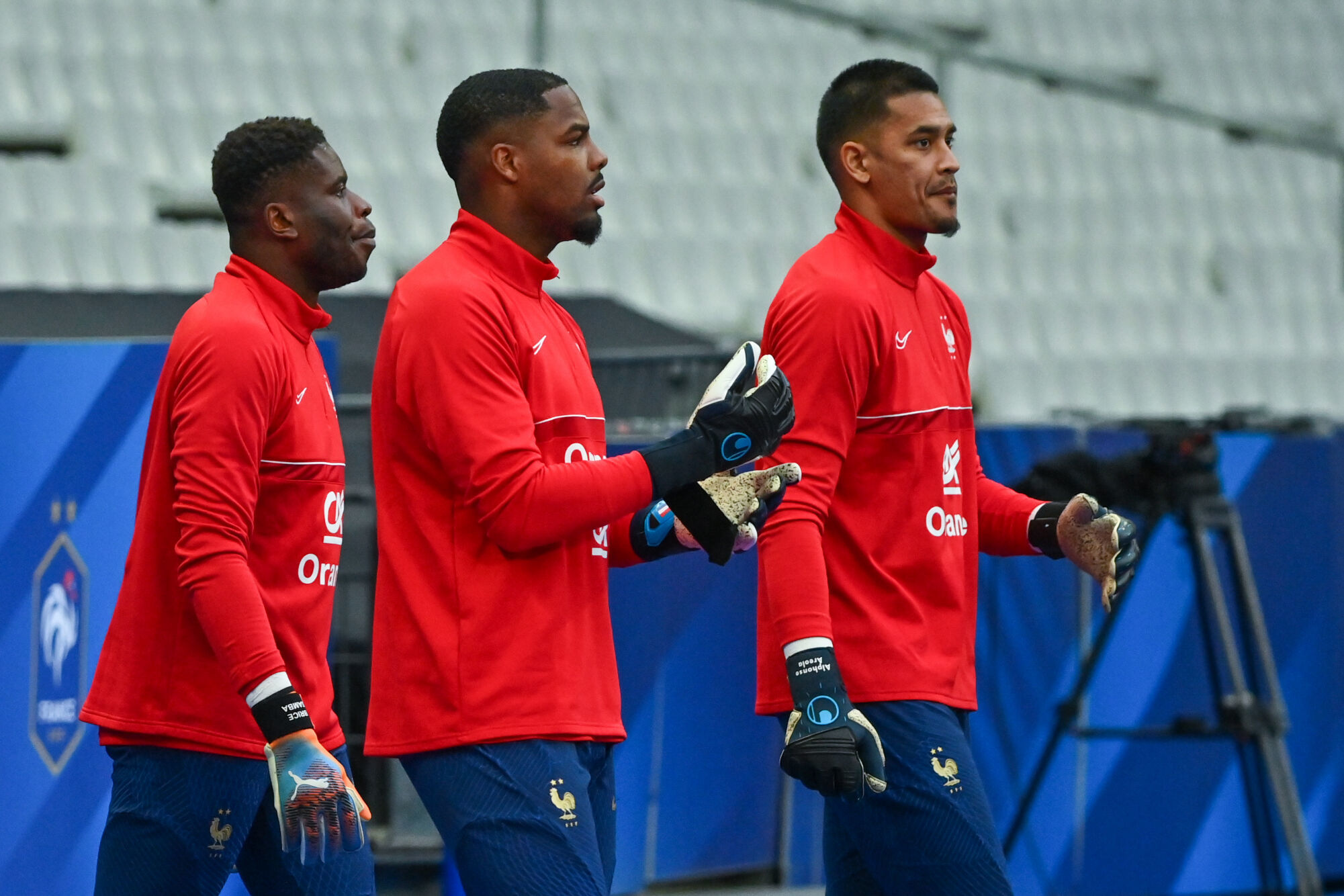 Brice Samba, Mike Maignan et Alphonse Ar&eacute;ola, les trois gardiens de l'&eacute;quipe de France. (Icon Sport)