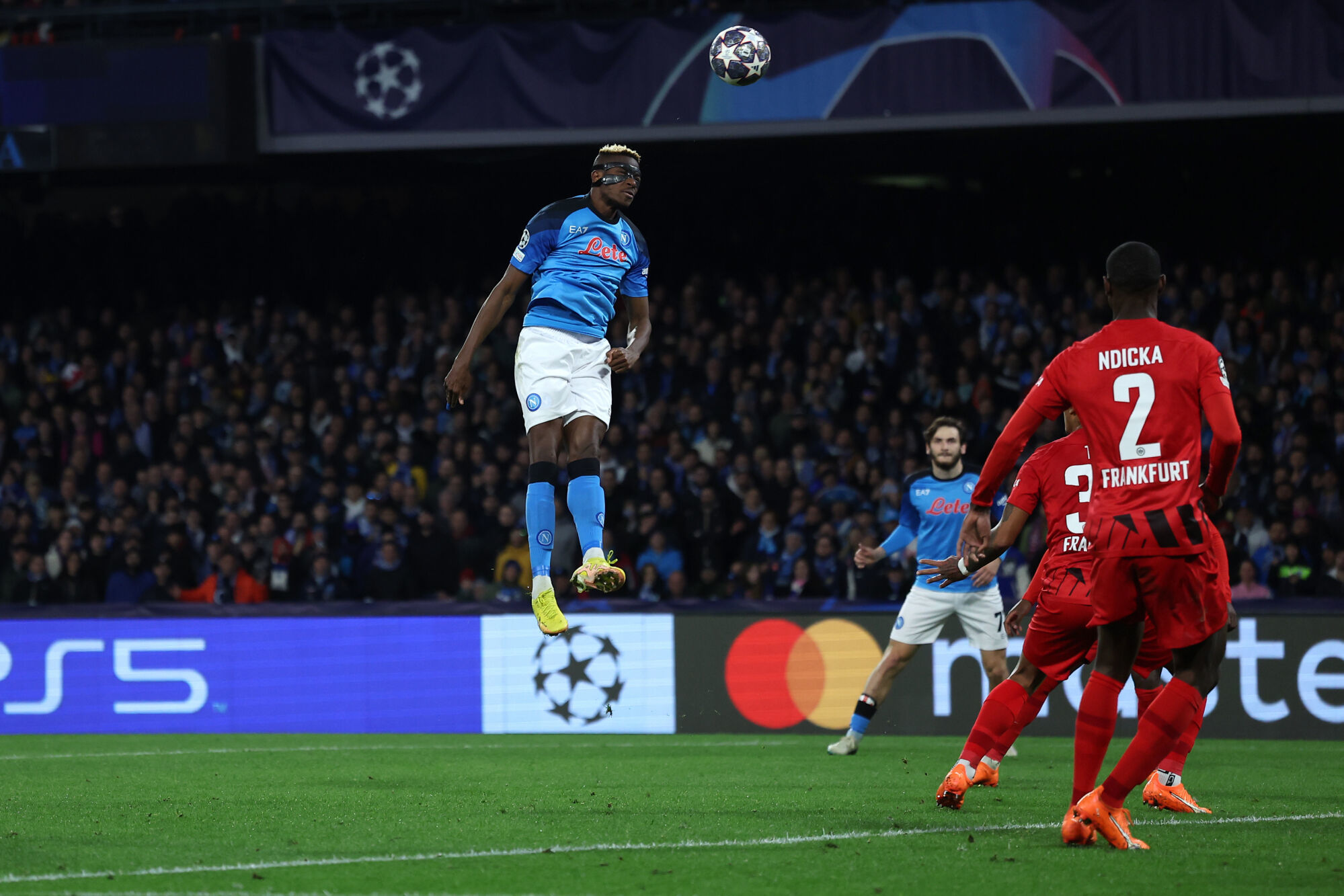 Victor Osimhen, attaquant du Napoli, lors de l'ouverture du score. (IconSport) Victor Osimhen, attaquant du Napoli, lors de l'ouverture du score. (IconSport)