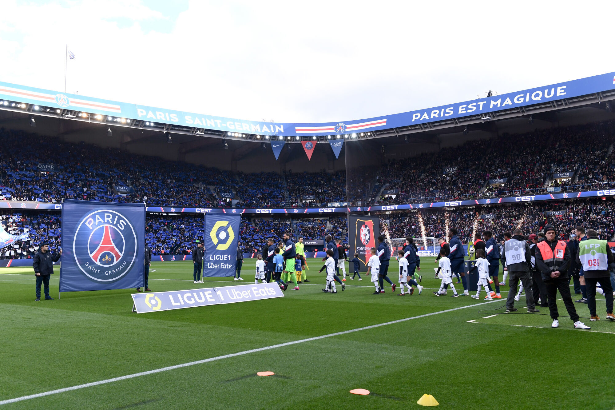 Du soleil, une bonne ambiance et... une victoire pour le PSG face à Rennes ? (Icon Sport) Du soleil, une bonne ambiance et... une victoire pour le PSG face à Rennes ? (Icon Sport)