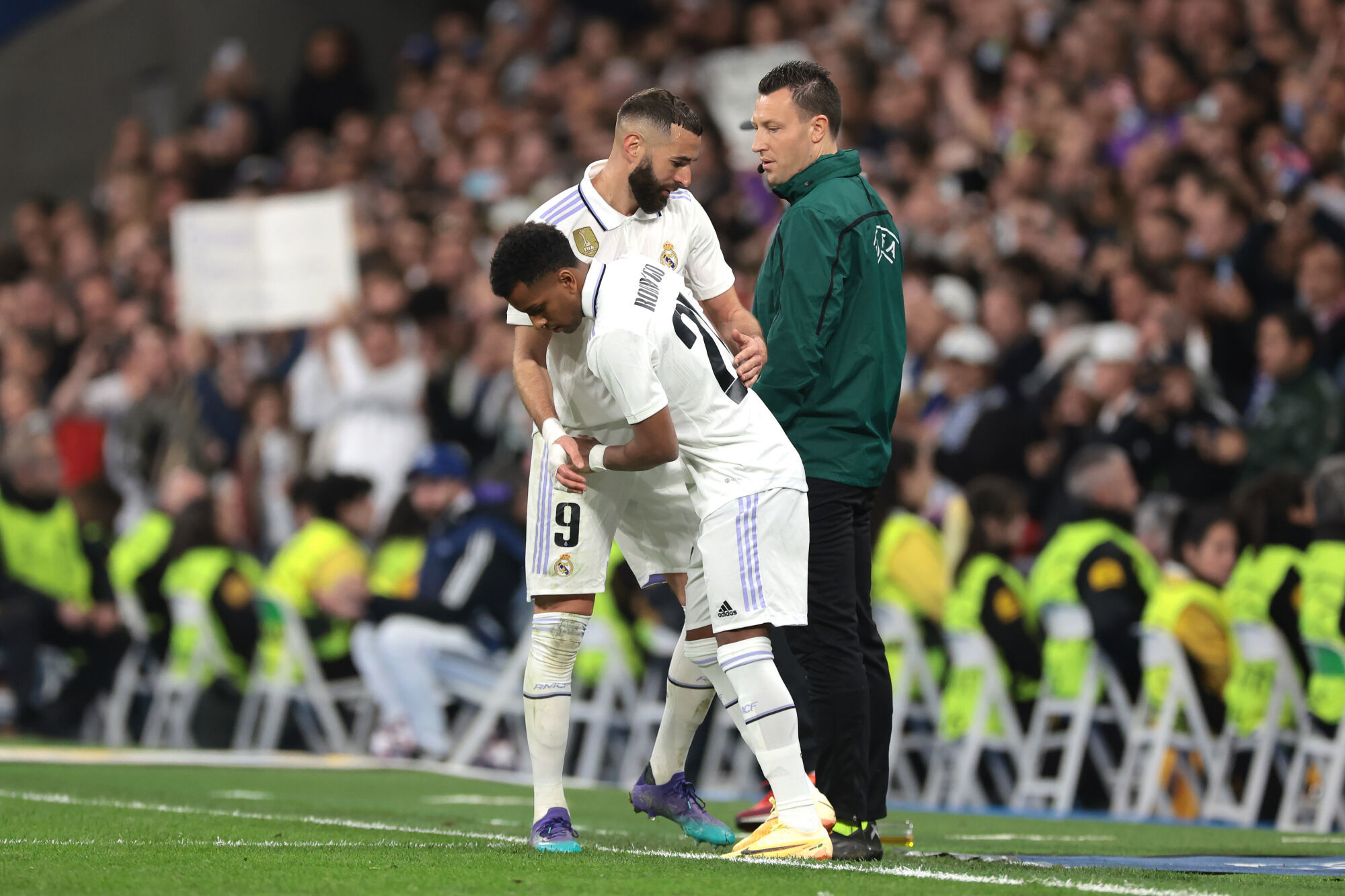 Touch&eacute; au tibia, Karim Benzema a d&ucirc; c&eacute;der sa place &agrave; Rodrygo (Icon Sport)