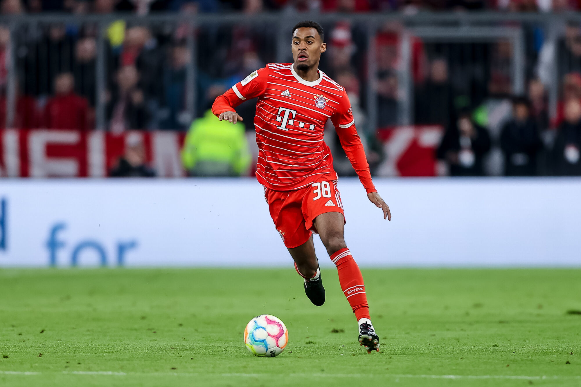 Ryan Gravenberch avec le maillot du Bayern Munich (Icon Sport)