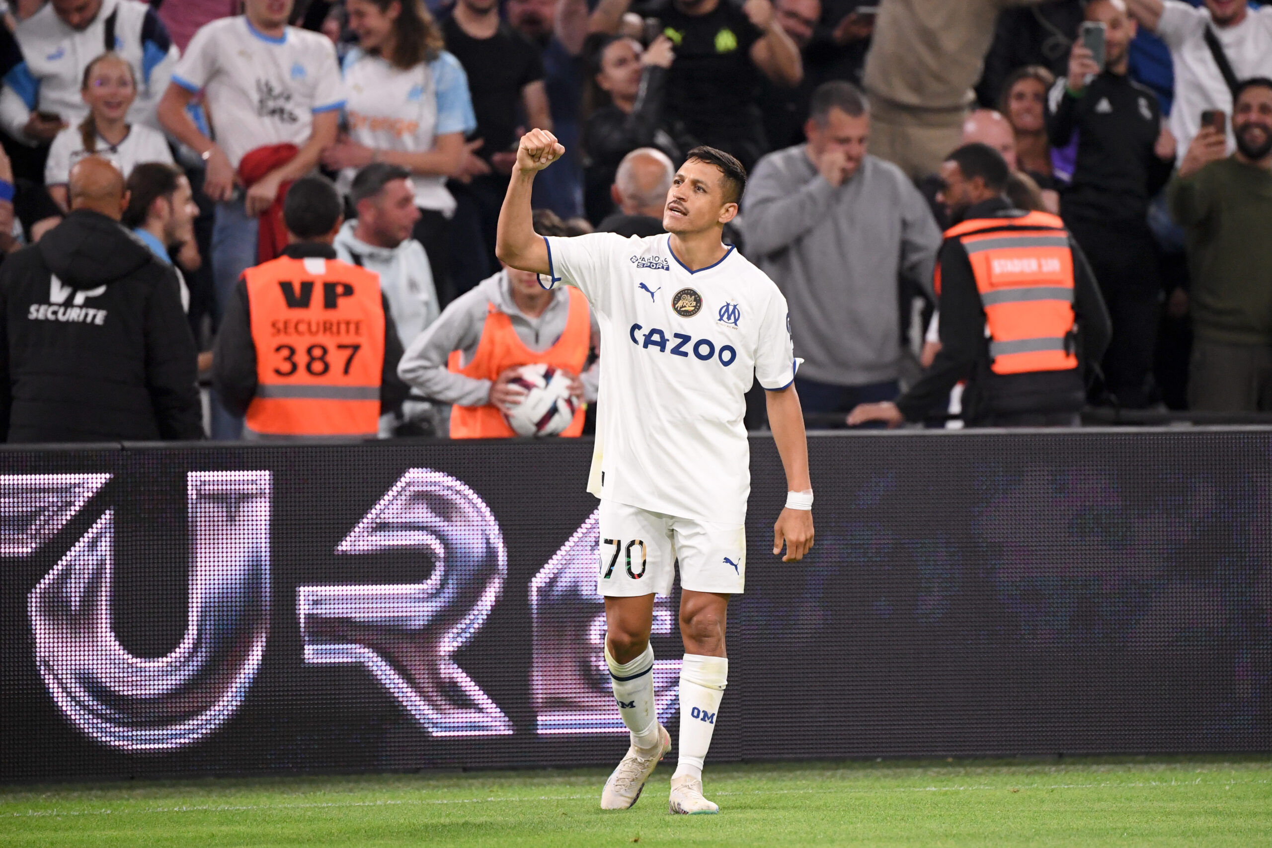 S&aacute;nchez et l'OM vont devoir esp&eacute;rer un miracle pour s'emparer du titre (Icon Sport)
